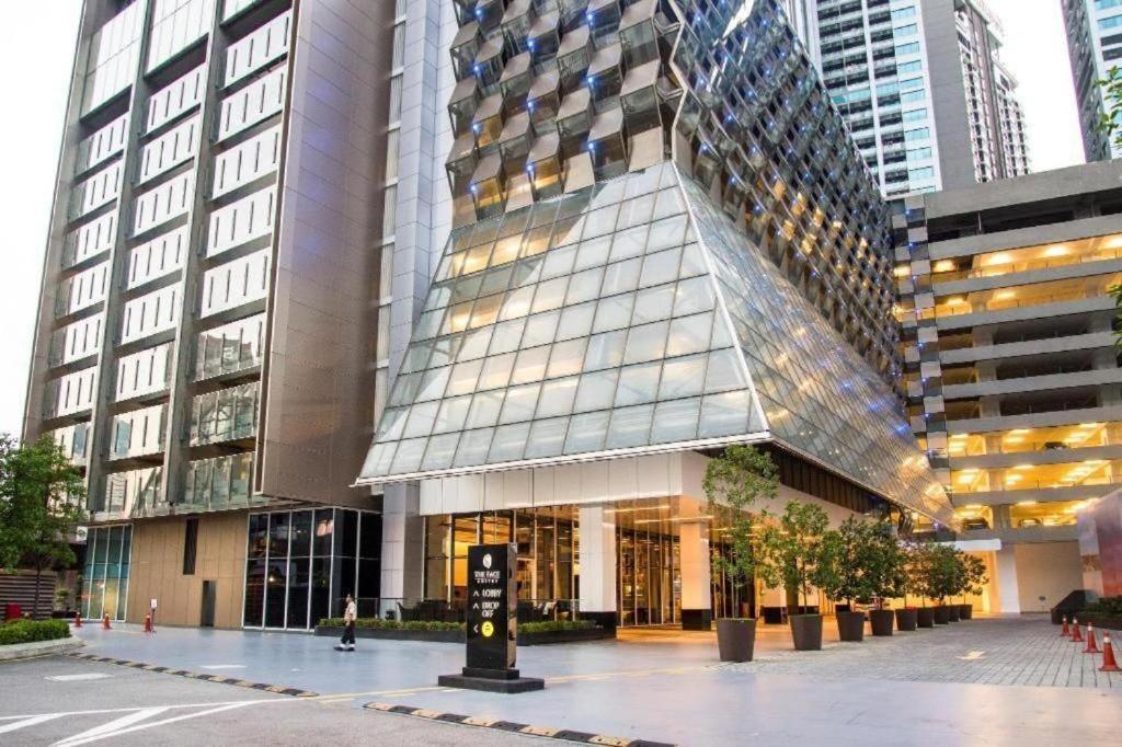 Serviced Suites At Platinum Klcc 쿠알라룸푸르 외부 사진